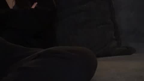 hikinxxx online show from November 29, 2025, 4:37 am