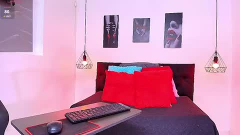 hilary banks online show from July 19, 2026, 4:49 am