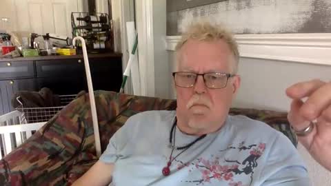 TwoDaddies online show from January 7, 2026, 9:17 pm