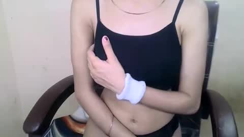 Himani online show from March 10, 2026, 2:33 pm