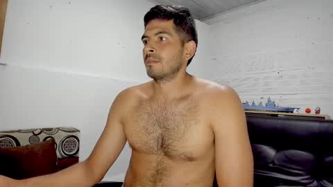 Snapshot of himoreno97 chatting on February 9, 2025, 10:32 pm Hi moreno online show from February 9, 2025, 10:32 pm