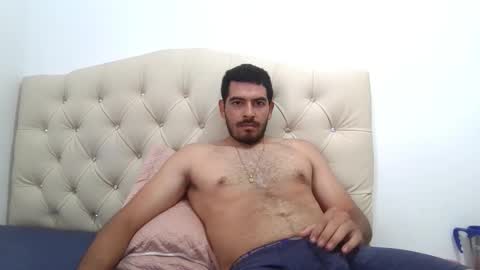 Snapshot of himoreno97 chatting on November 13, 2025, 5:01 pm Hi moreno online show from November 13, 2025, 5:01 pm