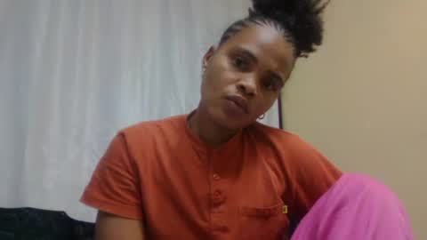 Snapshot of hinah89 chatting on June 10, 2026, 9:14 pm hinah89 online show from June 10, 2026, 9:14 pm
