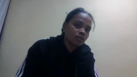 Snapshot of hinah89 chatting on June 12, 2026, 7:24 pm hinah89 online show from June 12, 2026, 7:24 pm