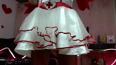 Snapshot of hinasha chatting on October 5, 2025, 12:09 am Angel online show from October 5, 2025, 12:09 am