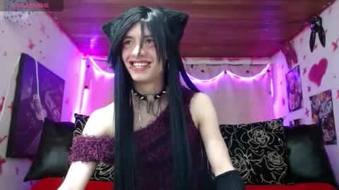 Angel online show from May 10, 2026, 2:28 am