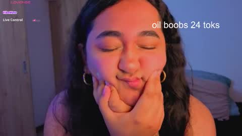 Snapshot of hipatiaandhephaestus chatting on September 27, 2025, 5:56 am Next stream saturday night online show from September 27, 2025, 5:56 am