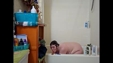 hippiesoul204 online show from December 7, 2024, 2:42 am