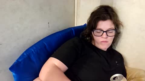 hippiesoul204 online show from January 25, 2025, 5:51 pm