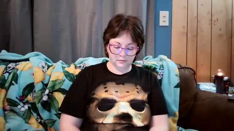 Snapshot of hippihope420 chatting on February 22, 2025, 3:12 am Bella online show from February 22, 2025, 3:12 am