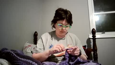 Snapshot of hippihope420 chatting on March 7, 2025, 1:09 am Bella online show from March 7, 2025, 1:09 am