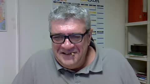 hippo online show from December 27, 2024, 1:39 pm