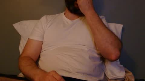 Snapshot of hippopotamus7 chatting on June 1, 2026, 4:03 am hippopotamus7 online show from June 1, 2026, 4:03 am