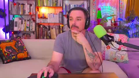 HipsterTrash Clark one half of Task Manager online show from June 30, 2026, 9:32 am