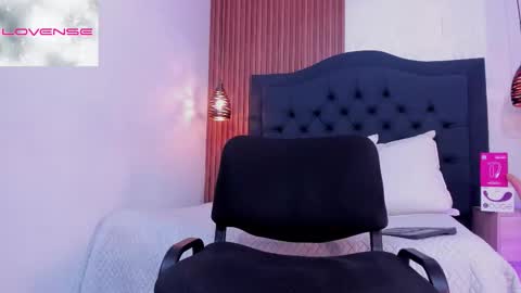 Snapshot of hisoka_0 chatting on March 29, 2026, 1:05 am Hisoka online show from March 29, 2026, 1:05 am