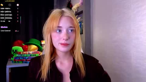 Snapshot of hisoka__akerley chatting on September 26, 2025, 5:17 pm Ella online show from September 26, 2025, 5:17 pm
