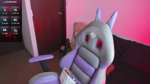 Snapshot of hitomi_arata chatting on December 27, 2024, 4:43 pm Hitomi Arata online show from December 27, 2024, 4:43 pm
