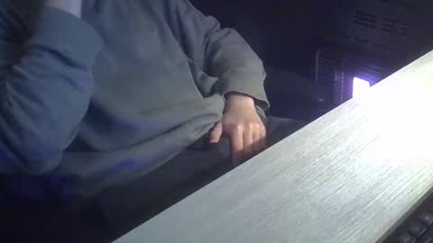 Snapshot of hlavoe33 chatting on January 5, 2025, 5:51 pm Hlavoe online show from January 5, 2025, 5:51 pm