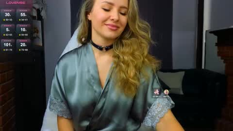 Ksenia online show from September 17, 2025, 2:35 am