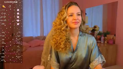 Ksenia online show from September 24, 2025, 1:42 am