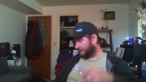 Snapshot of hobbes80 chatting on December 1, 2024, 5:02 pm hobbes80 online show from December 1, 2024, 5:02 pm