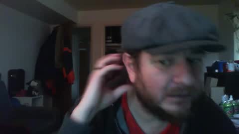 Snapshot of hobbes80 chatting on December 12, 2024, 8:10 pm hobbes80 online show from December 12, 2024, 8:10 pm