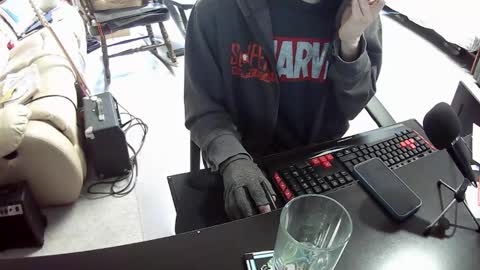 Hentai man online show from March 1, 2025, 2:34 pm