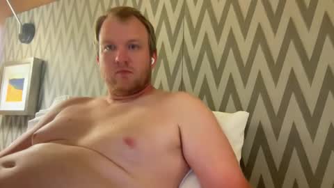 hockeyboy2015 online show from June 10, 2026, 9:25 pm