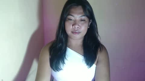 Snapshot of hoelylayla chatting on March 14, 2026, 11:43 pm Layla3 online show from March 14, 2026, 11:43 pm