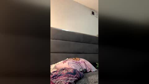 Snapshot of hoffman0189 chatting on February 6, 2026, 2:16 am hoffman0189 online show from February 6, 2026, 2:16 am