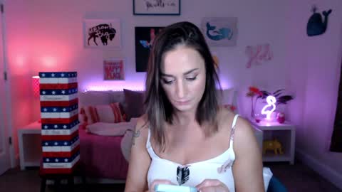 Holi Hurricane online show from March 1, 2026, 4:58 am