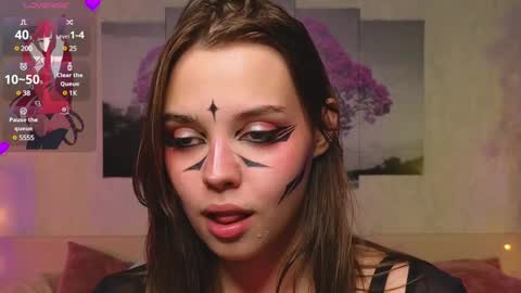 Snapshot of hollisbelch chatting on January 16, 2025, 10:12 pm Lux online show from January 16, 2025, 10:12 pm