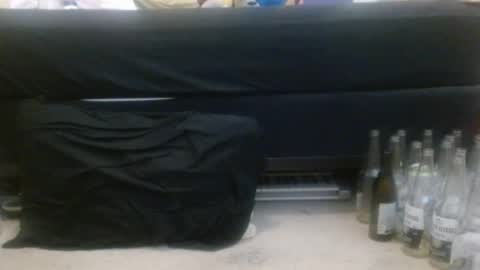 Holly Hawkes online show from April 3, 2026, 12:41 am