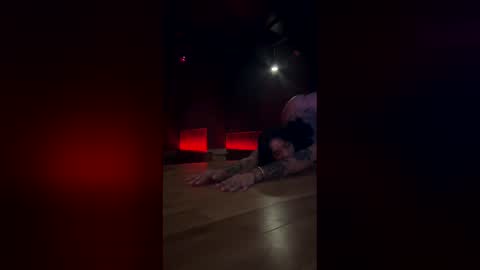 Snapshot of hollymadness chatting on April 13, 2026, 5:40 pm hollymadness online show from April 13, 2026, 5:40 pm