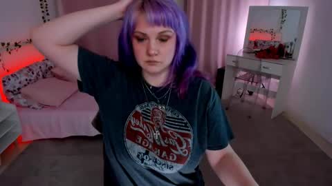 Stella Sunny online show from June 2, 2026, 6:54 pm