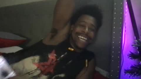 HOLLYWOODSEXXX online show from December 16, 2025, 2:49 am