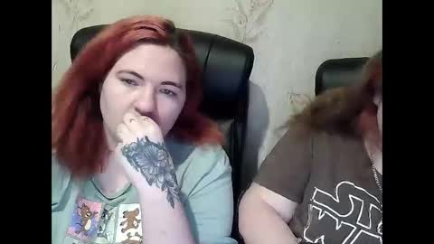 HollyXEva online show from February 7, 2026, 6:00 pm