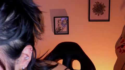 holly online show from June 3, 2026, 6:49 am