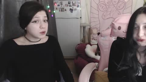 Snapshot of holy420loly chatting on January 14, 2025, 8:26 pm Ho Lee Sheet online show from January 14, 2025, 8:26 pm