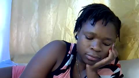 Snapshot of holy_ebony chatting on June 9, 2026, 7:20 am holy_ebony online show from June 9, 2026, 7:20 am