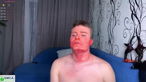 Snapshot of holy_eggs_00 chatting on October 31, 2025, 10:11 pm holy_eggs_00 online show from October 31, 2025, 10:11 pm