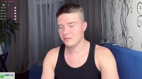 Snapshot of holy_eggs_00 chatting on November 20, 2025, 5:56 pm holy_eggs_00 online show from November 20, 2025, 5:56 pm