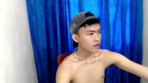 Snapshot of holy_fucker21 chatting on October 17, 2025, 2:59 am Jayjay online show from October 17, 2025, 2:59 am