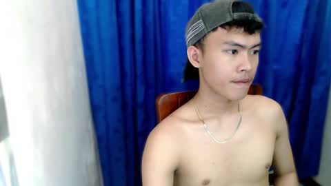 Snapshot of holy_fucker21 chatting on October 22, 2025, 2:12 am Jayjay online show from October 22, 2025, 2:12 am