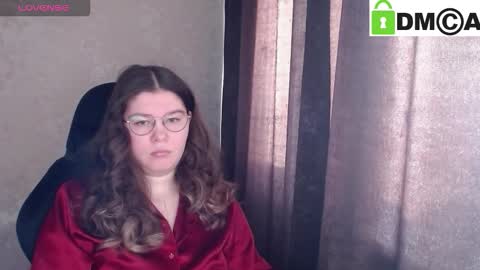 Snapshot of holy_michela chatting on February 11, 2026, 5:12 am Welcome guys Pleasure to see you all here My name is MichaelaTip menu is active Private is open online show from February 11, 2026, 5:12 am