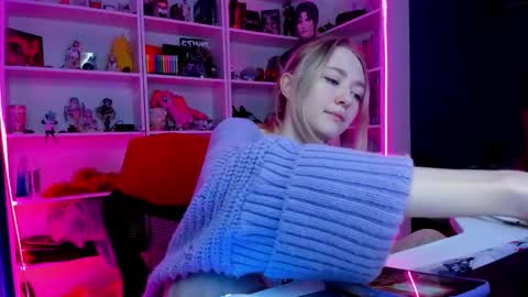 Snapshot of holy_rumi chatting on February 11, 2026, 1:49 pm Rumi online show from February 11, 2026, 1:49 pm