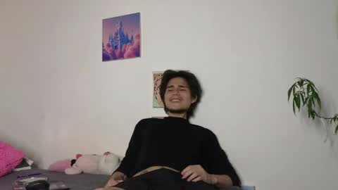 Snapshot of holy_taby_ chatting on May 10, 2026, 3:44 am online show from May 10, 2026, 3:44 am