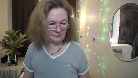 holymilfa online show from January 26, 2025, 7:32 am