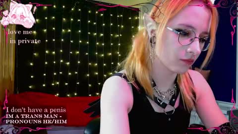 Honelints boyblonde hair AsterMIntfemboybrown hair online show from March 11, 2025, 10:09 pm