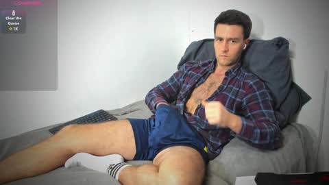 Snapshot of honestandrew chatting on December 10, 2024, 4:17 pm Andrew online show from December 10, 2024, 4:17 pm